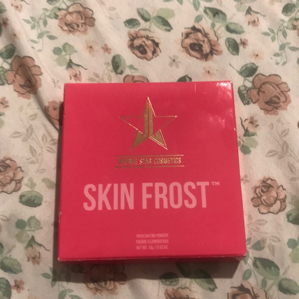 Jeffree Star Skin Frost in Lavender Snow